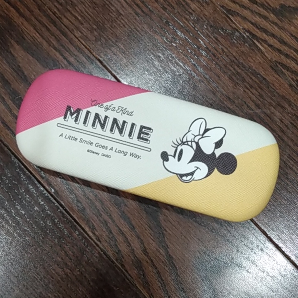 Disney Minnie Mouse Hard Eyeglass Eyeglasses Sunglasses Case Multi Purpo…